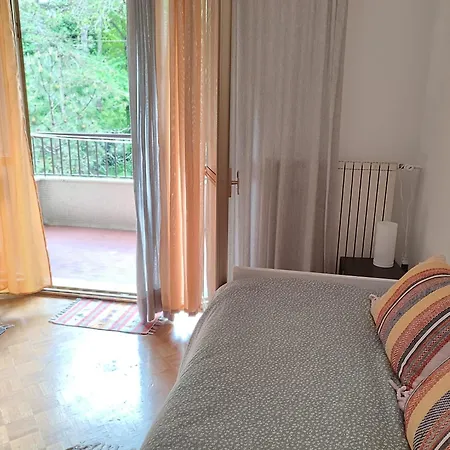 아파트 Yellow & *